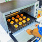 Olsenmark 150L Electric Oven 2800W, Silver/Black – Large Capacity Baking & Roasting Oven - Image 4